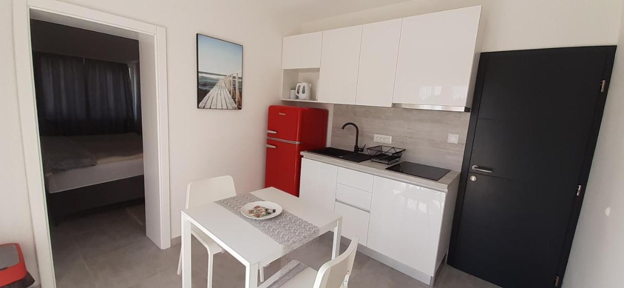 Apartments Croatiasun ヴォディツェ エクステリア 写真